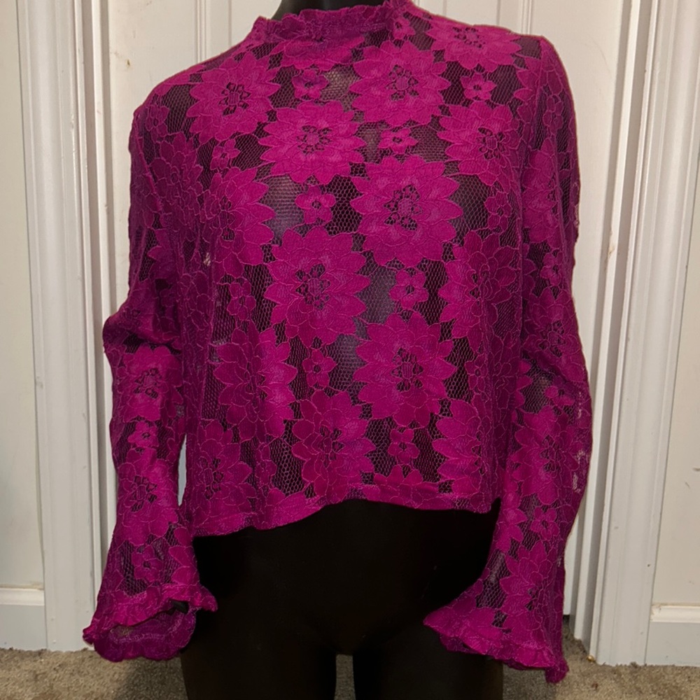 Forever 21 plus cropped lace top 3X